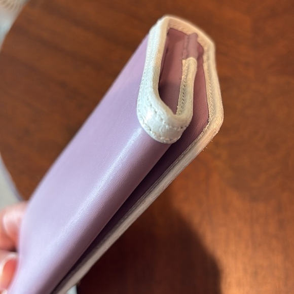 Coach  long wallet  vintage  snap wallet  leather  purple/violet/white leather t - Picture 15 of 17
